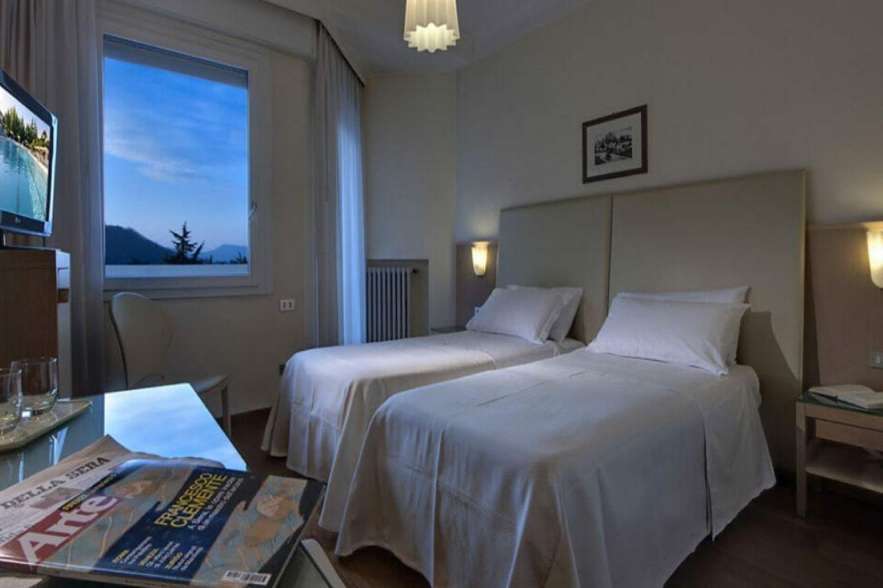 Continental Terme Hotel Montegrotto Terme Kültér fotó